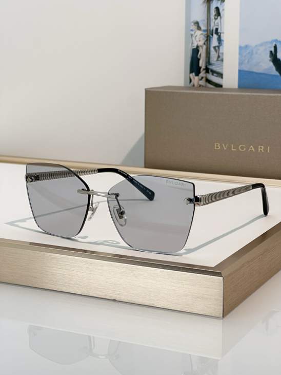Picture of Bvlgari Sunglasses _SKUfw81854519fw